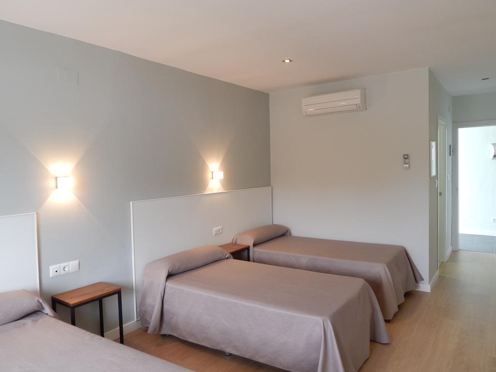 Hostal Las Cumbres Коніль-де-ла-Фронтера Номер фото